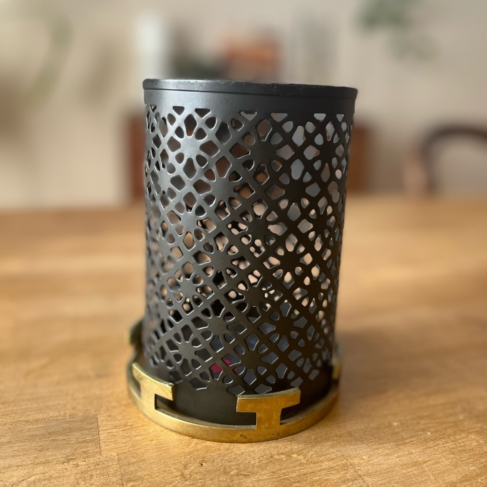 Candleholder